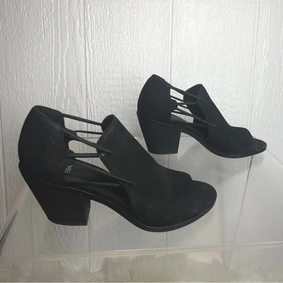 EILEEN FISHER “Nikki” Black Leather Open-Toe Booties US 7.5 - Picture 4 of 9